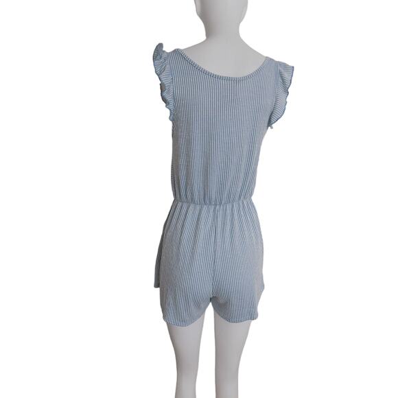 Anthropologie Caution to the Wind shorts romper size Medium - Picture 4 of 7